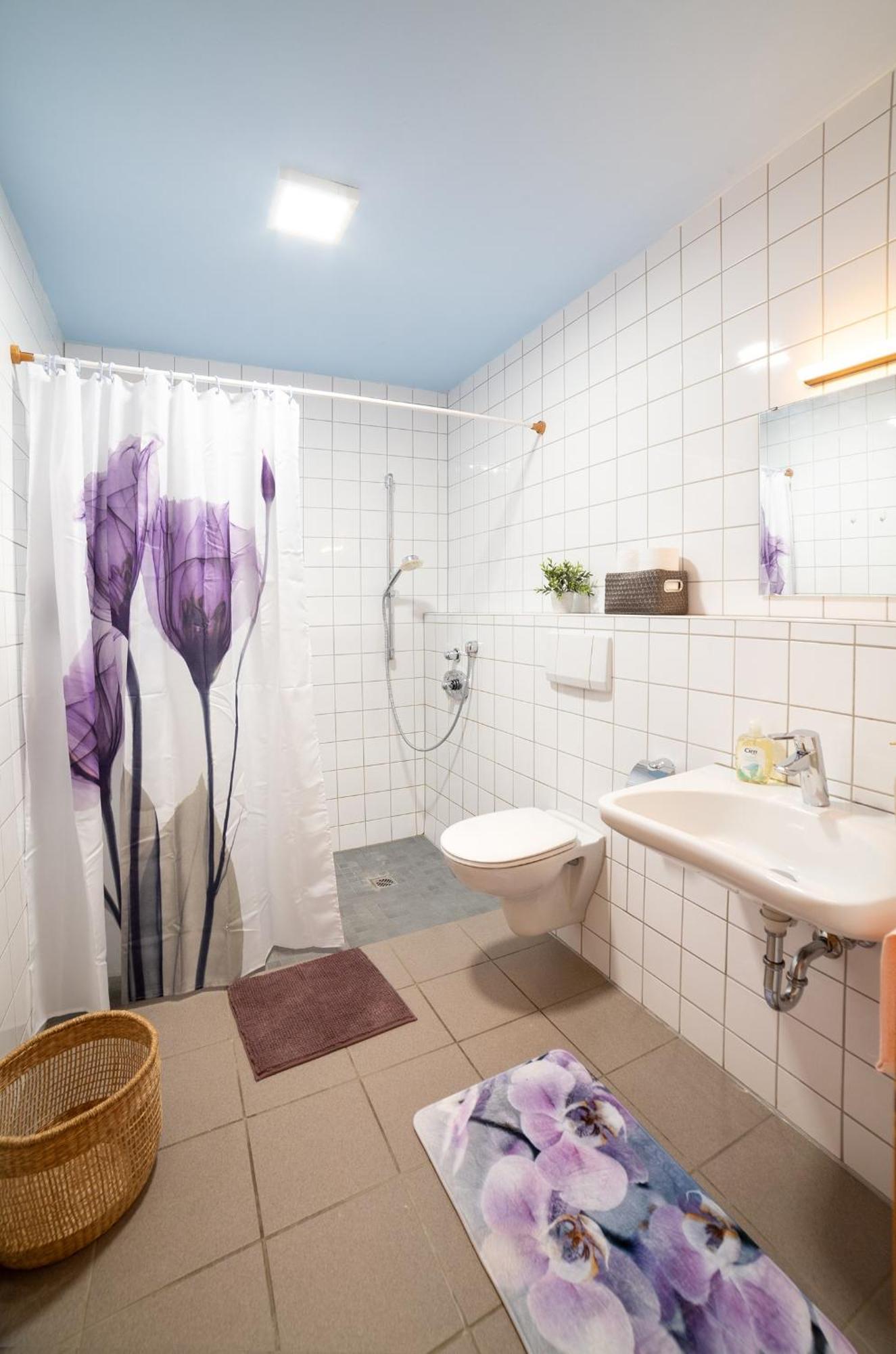 Haus Haas Zimmer&Fewo Apartamento Lauda-Königshofen Exterior foto